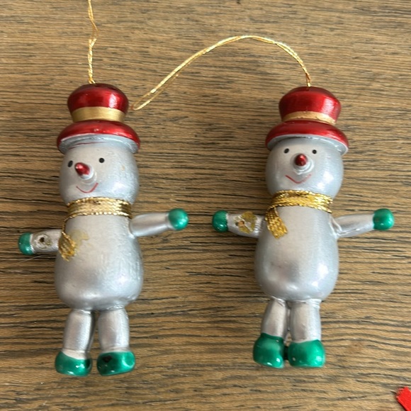 Vintage Handmade Wooden Christmas Mini Ornaments. - Picture 7 of 10
